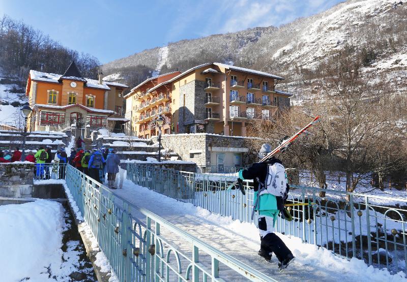 Residence Nemea Les Grands Ax Ax-les-Thermes Exterior foto